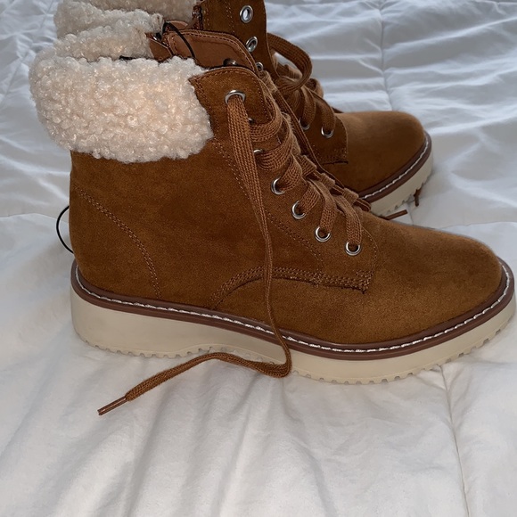 New Madden Girl Boots - Picture 2 of 10